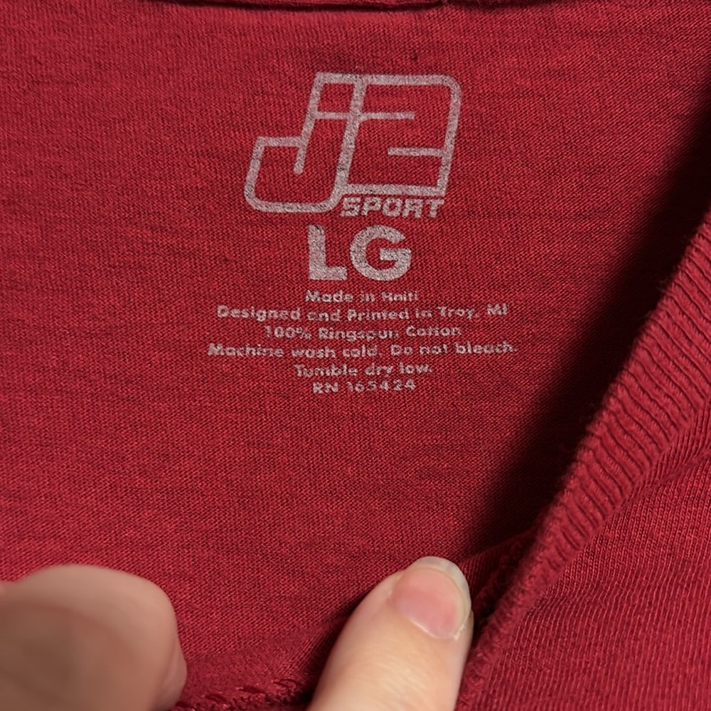 Indiana University Red T-Shirt - Picture 2 of 2